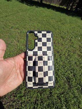 Walli Cases Checkered Phone Case